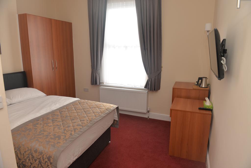 Global Lodge Londra Esterno foto