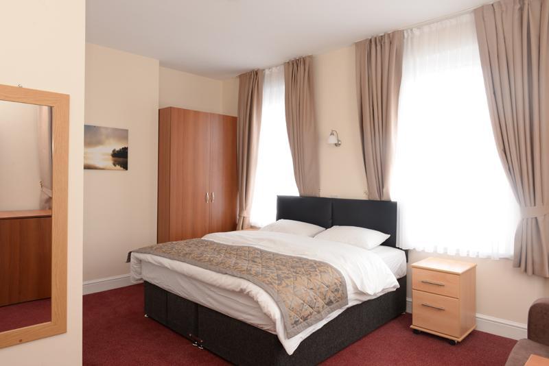 Global Lodge Londra Esterno foto